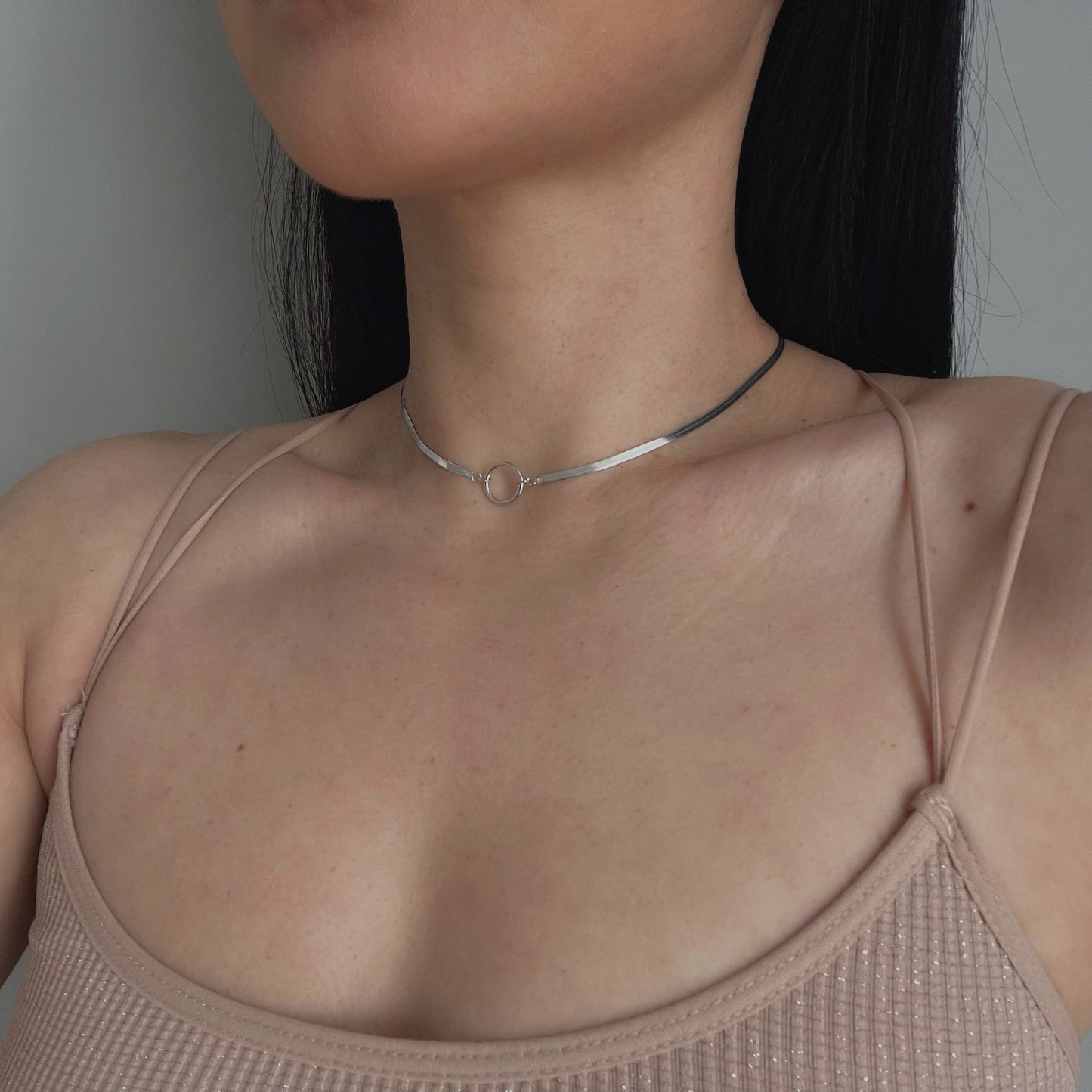 Sterling Silver Herringbone Chain Circle Pendant Choker Necklace